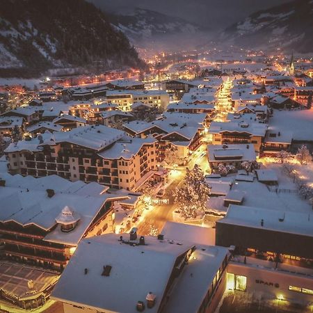 Strass- Aparthotel Mayrhofen Exterior foto